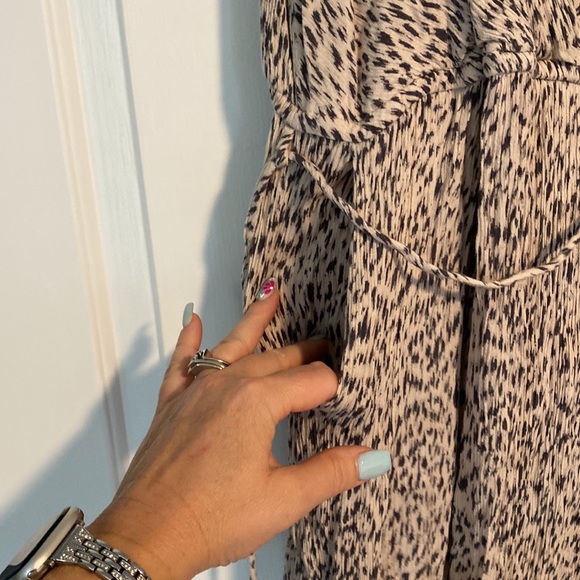 Romper jumpsuit with slit legs - Picture 3 of 4